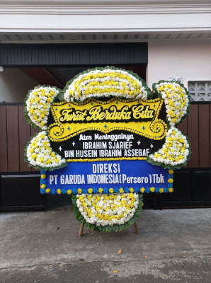 Papan Bunga Duka di Monterado